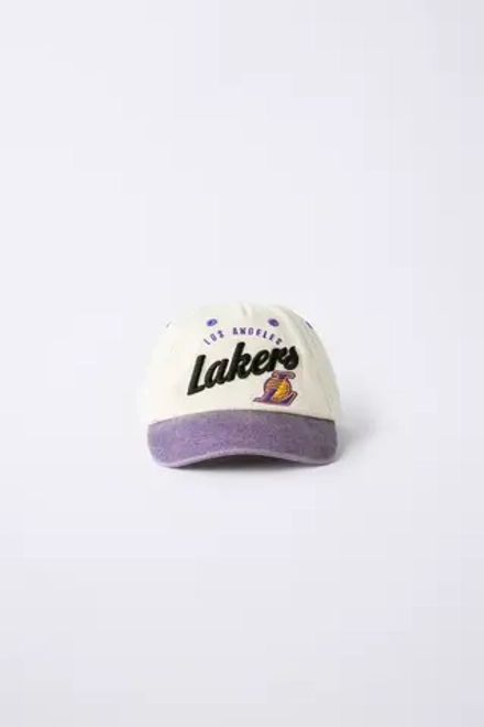 ZARA КЕПКА С НАШИВКАМИ NBA ©, СИРЕНЕВЫЙ