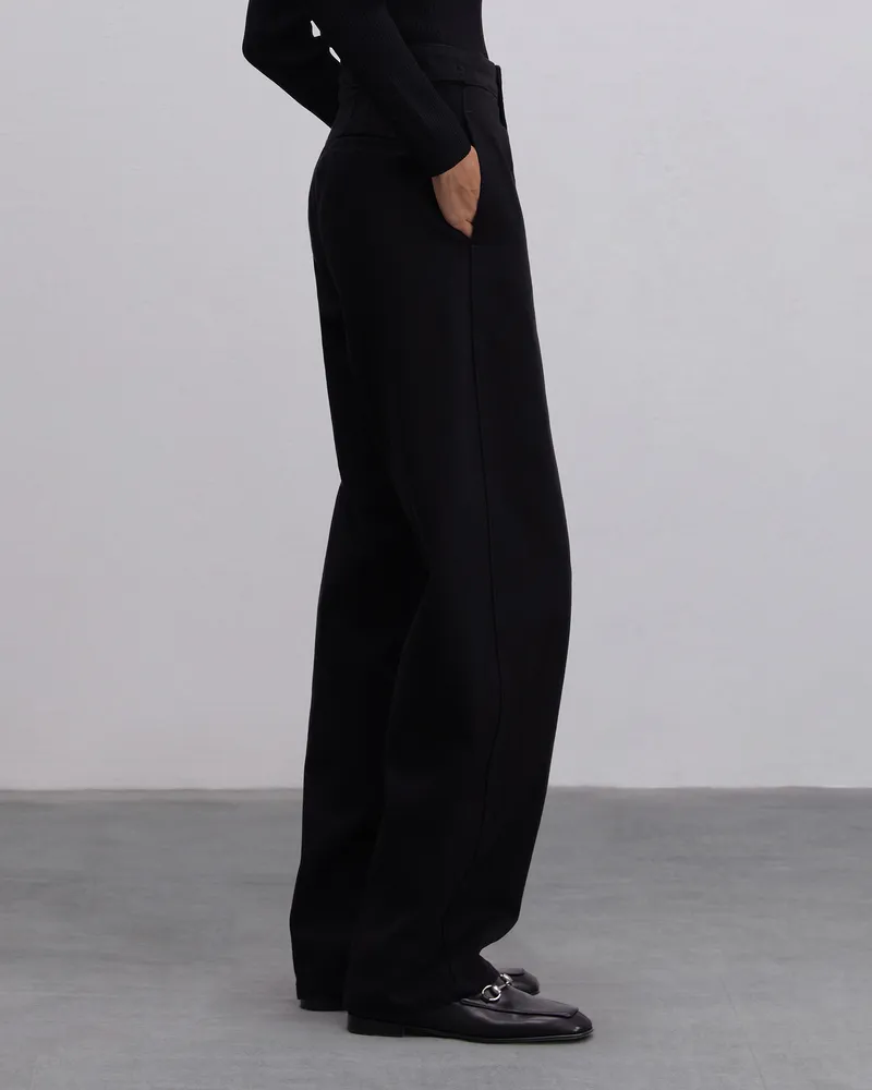 Черные прямые джинсы-трубы