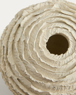 Ваза Evania из бежевой керамики 15 см