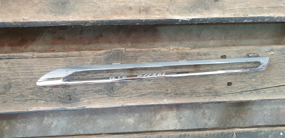 Молдинг решетки радиатора Mercedes GLC (X253) 15-19 Б/У Оригинал A2538880385