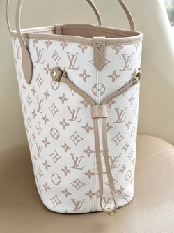 Сумка Louis Vuitton