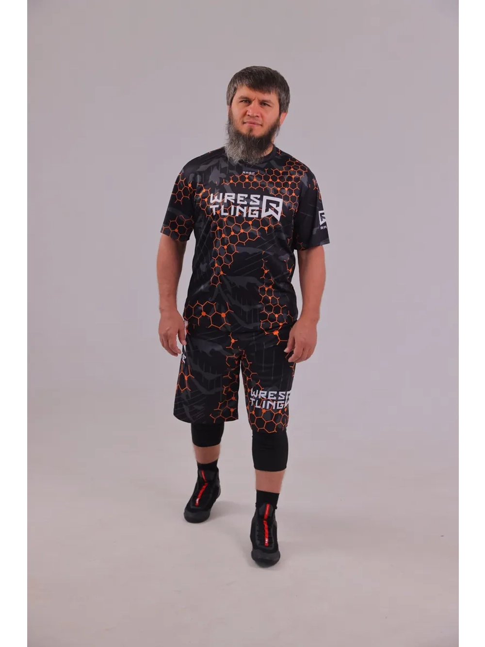 Костюм компрессионный шорты и футболка для тренировок