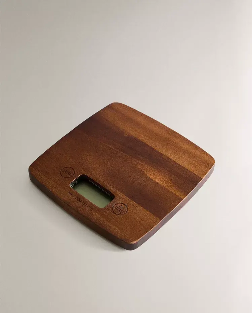 ZARA HOME ДЕРЕВЯННЫЕ КУХОННЫЕ ВЕСЫ, СВЕТЛО-БЕЖЕВЫЙ