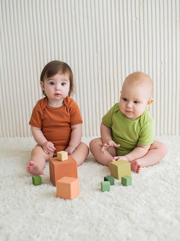 Боди с коротким рукавом 