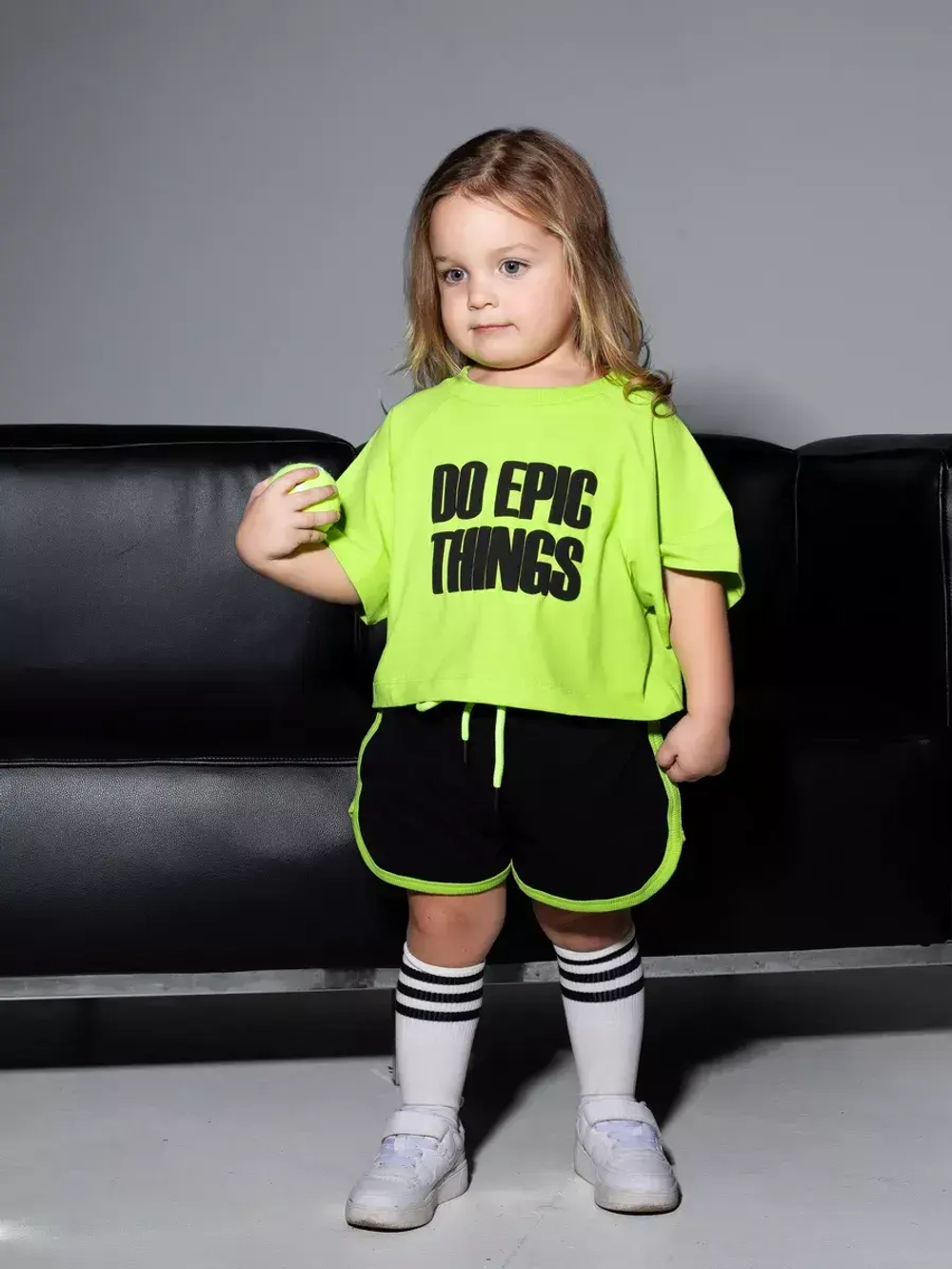 Костюм летний спортивный футболка и шорты