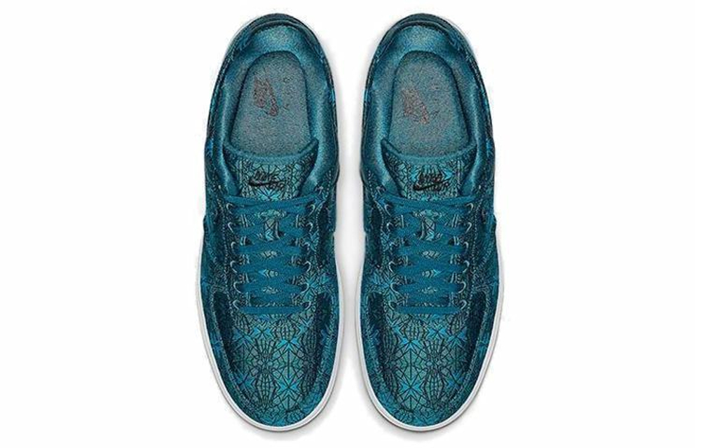 Кроссовки Nike Air Force 1 Low Premium