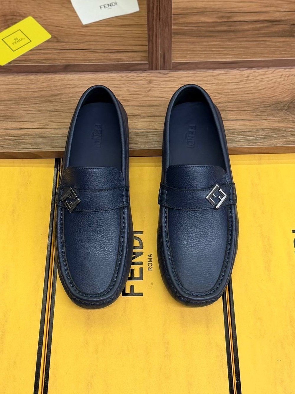 Мокасины Fendi