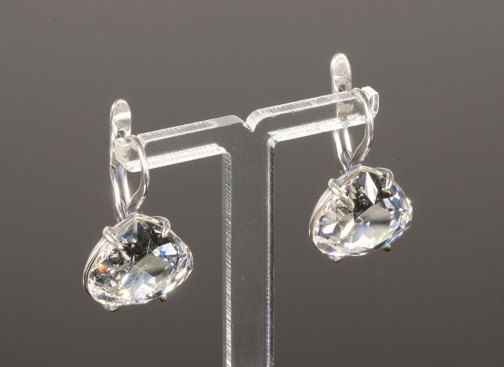 "Илион" серьги в серебряном покрытии из коллекции "Циркония" от Jenavi  с английским замком