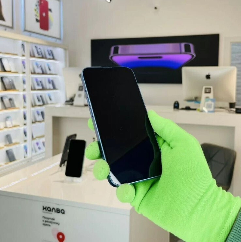 iPhone 13, 256 ГБ б/у