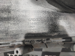 Бампер задний правая часть Volvo XC40 17-нв Б/У Оригинал 31449337