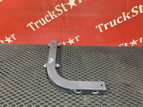 Кронштейн бачка омывателя