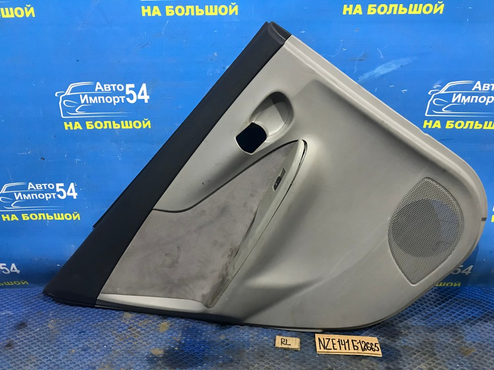 Обшивка двери TOYOTA COROLLA AXIO 2006-2012