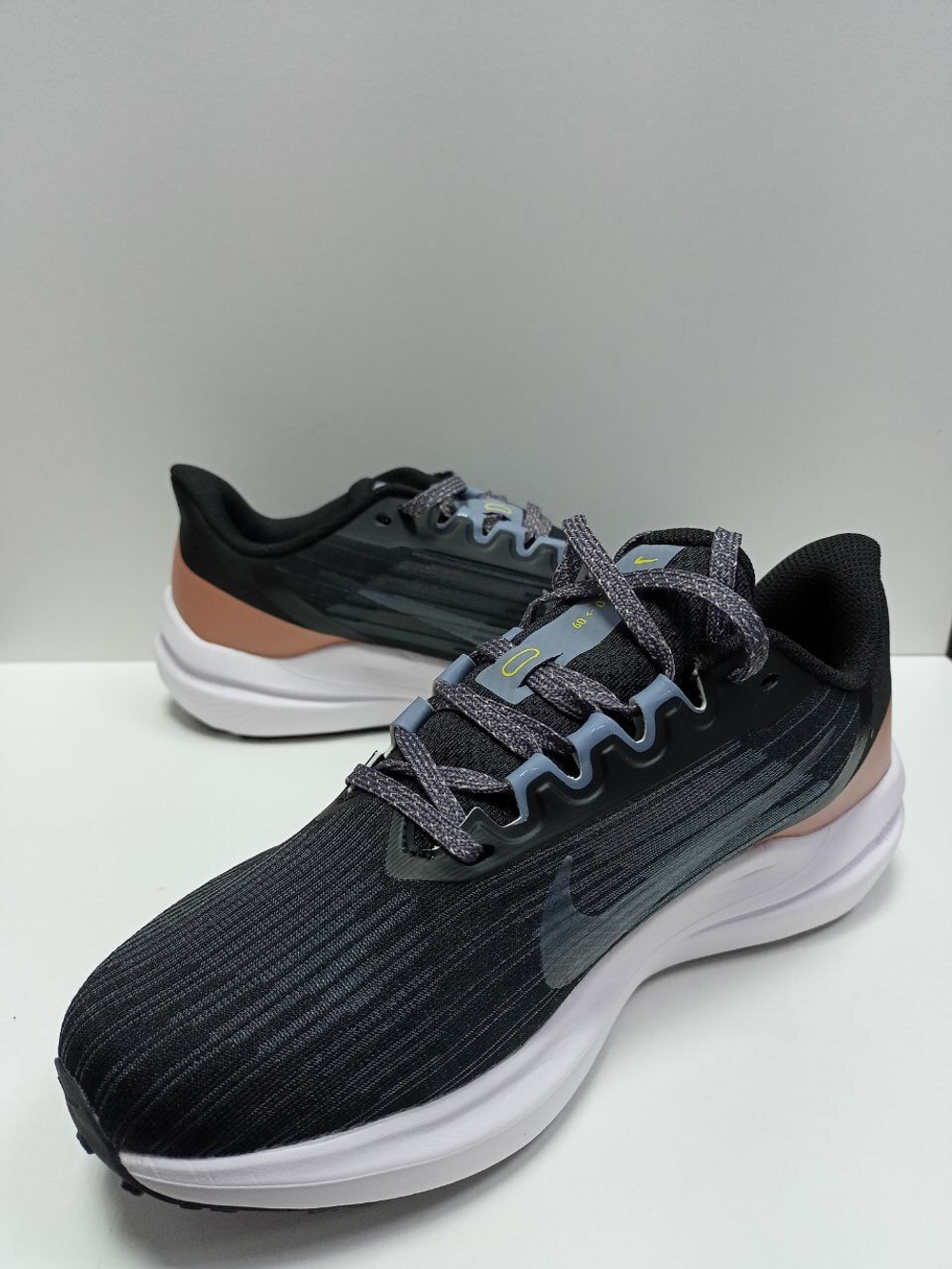 Nike Zoom WINFL07 BLACK