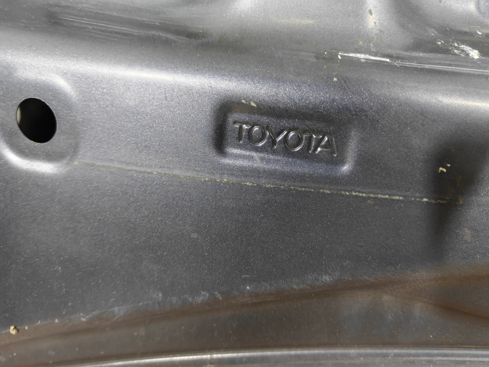 Капот Toyota RAV4 IV (XA40) 12-19 Б/У Оригинал 533010R070
