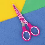 Ножницы BRAUBERG "Kid Series", 130 мм, малиновые, с цветной печатью "Сердечки", закругленные, 232275