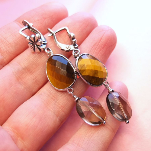 Серьги с тигровым глазом и раухтопазом