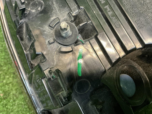 Фонарь правый внутренний Porsche Cayenne 958 14-18