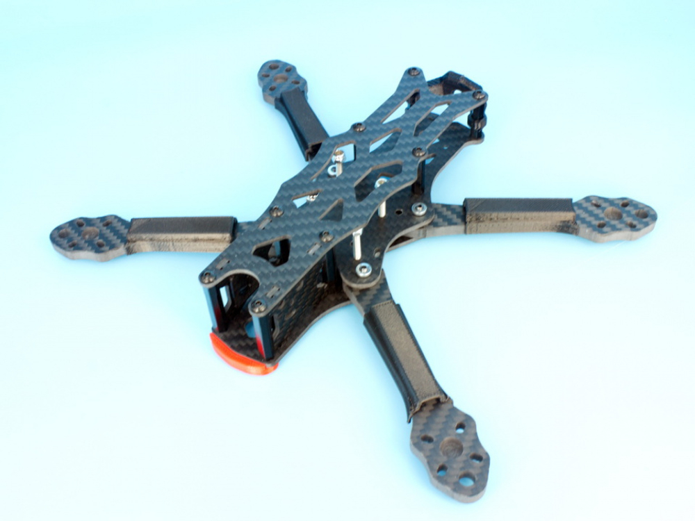 Карбоновая рама квадрокоптера реплика APEX HD 5 225mm