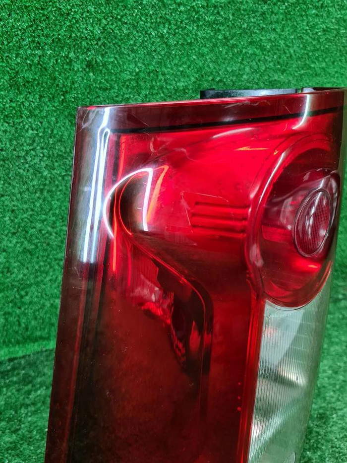 Фонарь левый Lada Largus (2012-2021)