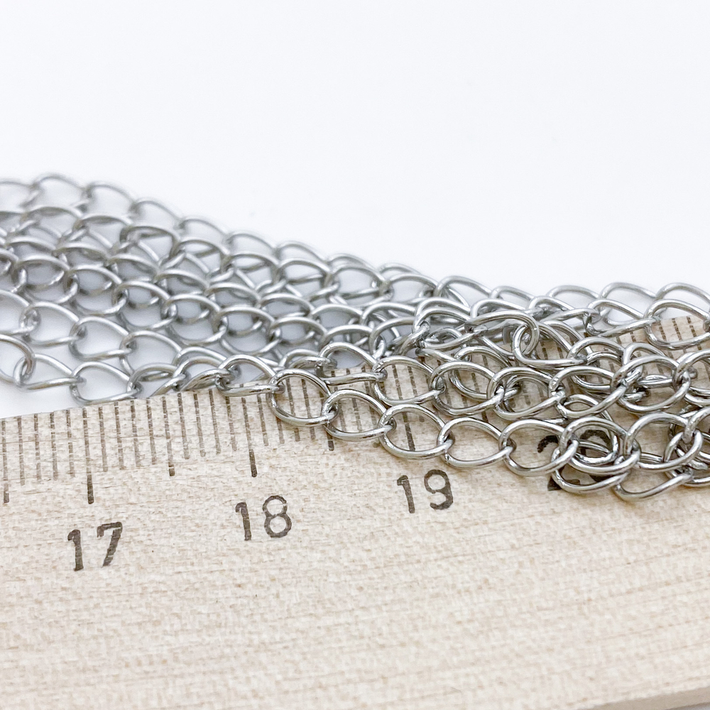 Цепочка, сталь, размер звена 5*3,7 мм, цена за 1 метр