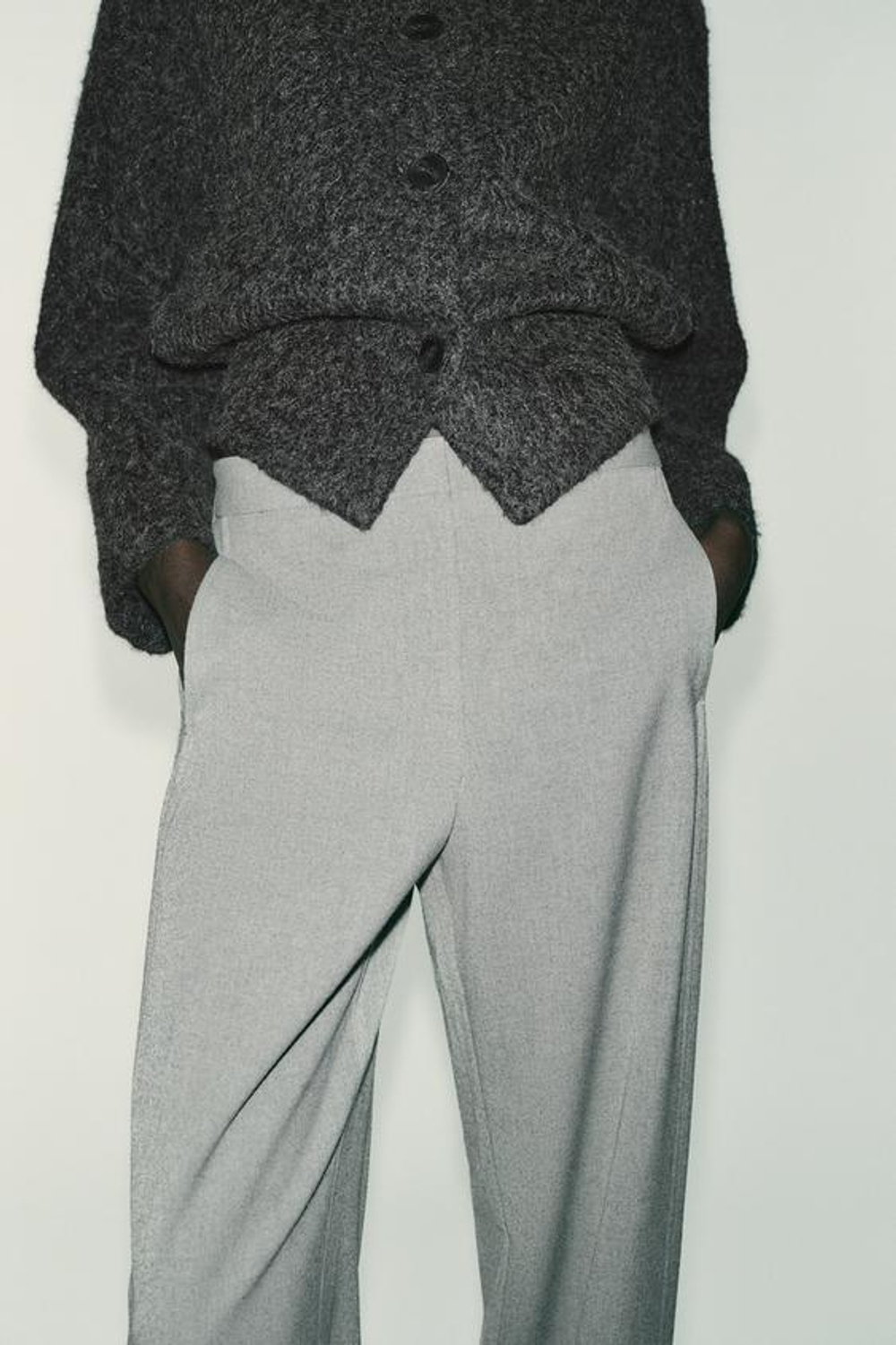 ZARA БРЮКИ ПРЯМОГО КРОЯ СО СРЕДНЕЙ ПОСАДКОЙ, СЕРЫЙ