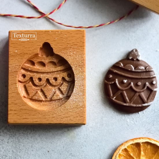 Пряничная форма шарик