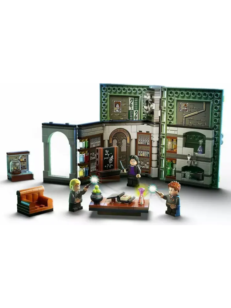 Конструктор Harry Potter 76383 Урок зельеварения