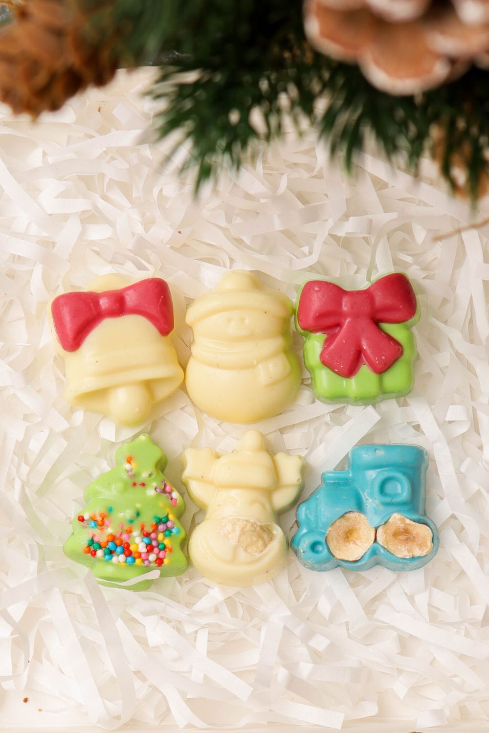 Фигурные новогодние конфеты