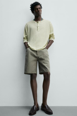 ZARA ДЖИНСОВЫЕ ШОРТЫ REGULAR FIT, ЗЕЛЕНЫЙ/СЕРЫЙ