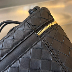 Bottega Veneta Mini Intrecciato Vanity Case