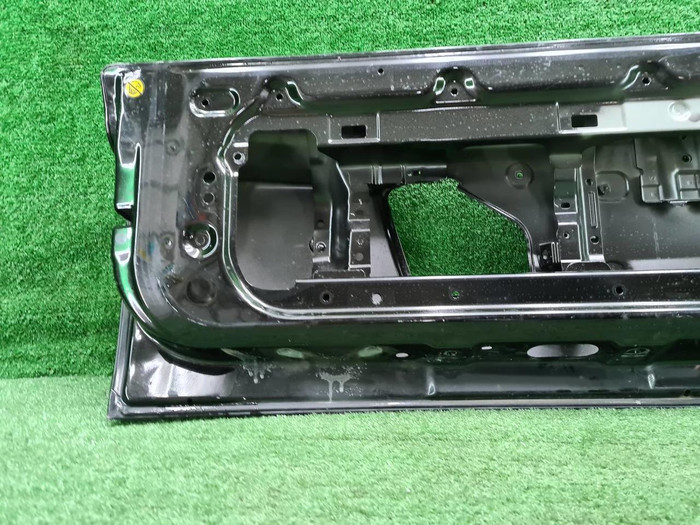 Борт откидной Lexus LX 3 (2015-2023)