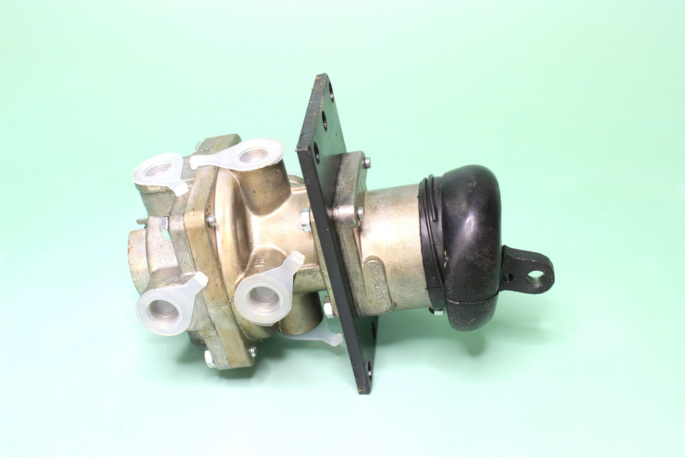 Кран тормозной ГТК КамАЗ с/о, с рычагом