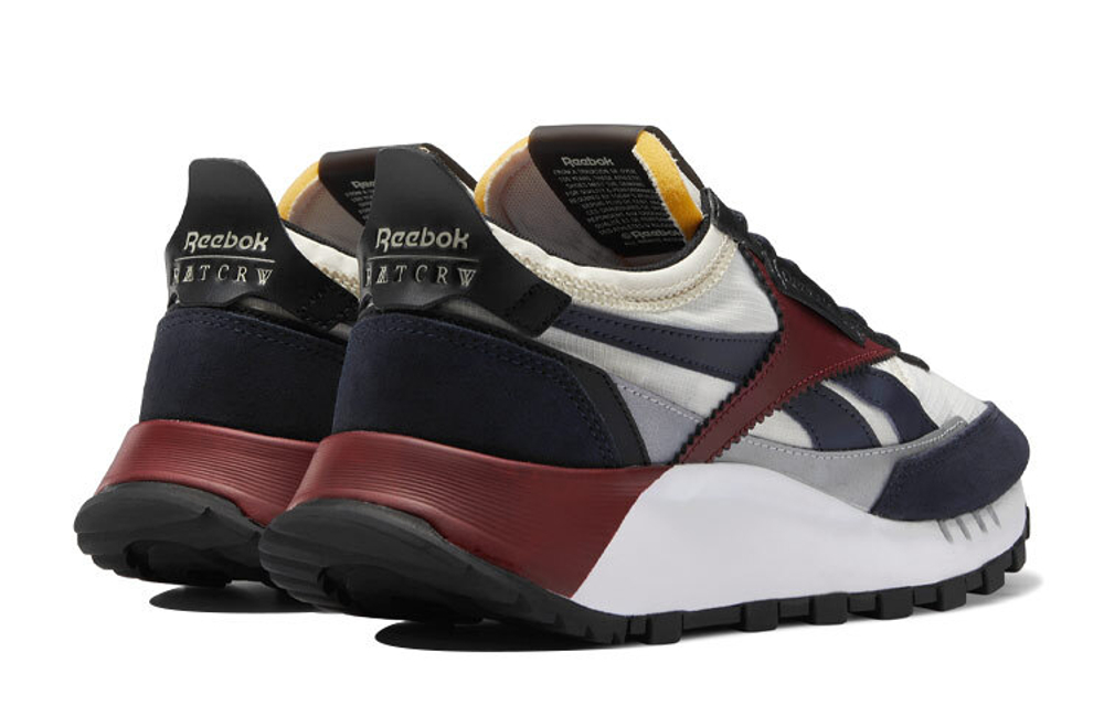 Кроссовки Rmtcrw Romantic Crown X Reebok Classic Legacy