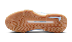 Женские теннисные кроссовки Nike Zoom GP Challenge 1 - white/light blue/sail/gum light brown