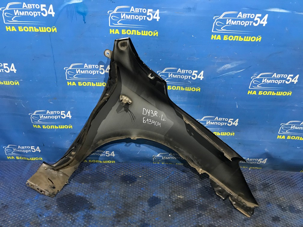 Крыло переднее левое MAZDA DEMIO 2005-2007