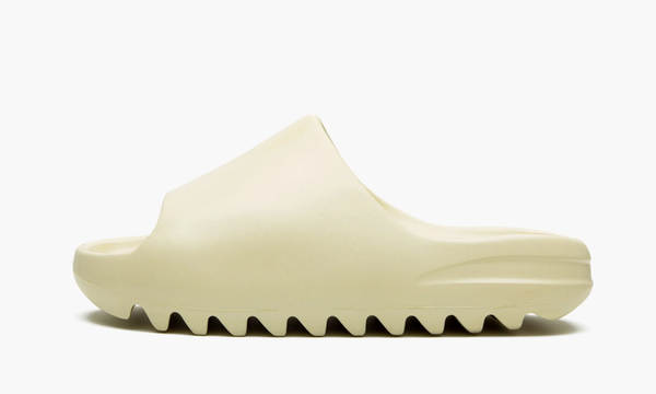 Yeezy Slide "Bone"
