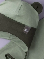 Шапка для мальчика осенняя с ушками и снуд