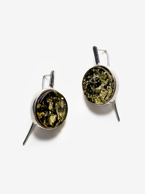 Серебряные серьги с цельным зеленым янтарем (17 мм), серебро 925 пробы