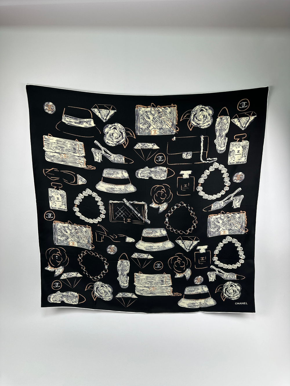 Платок Chanel Nine