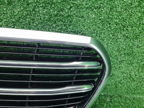 Решетка радиатора Mercedes S W223 (2020-н.в.)