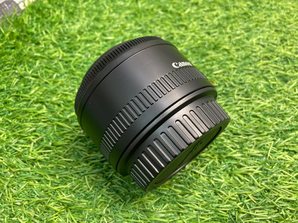 Canon EF 50mm 1.8 II