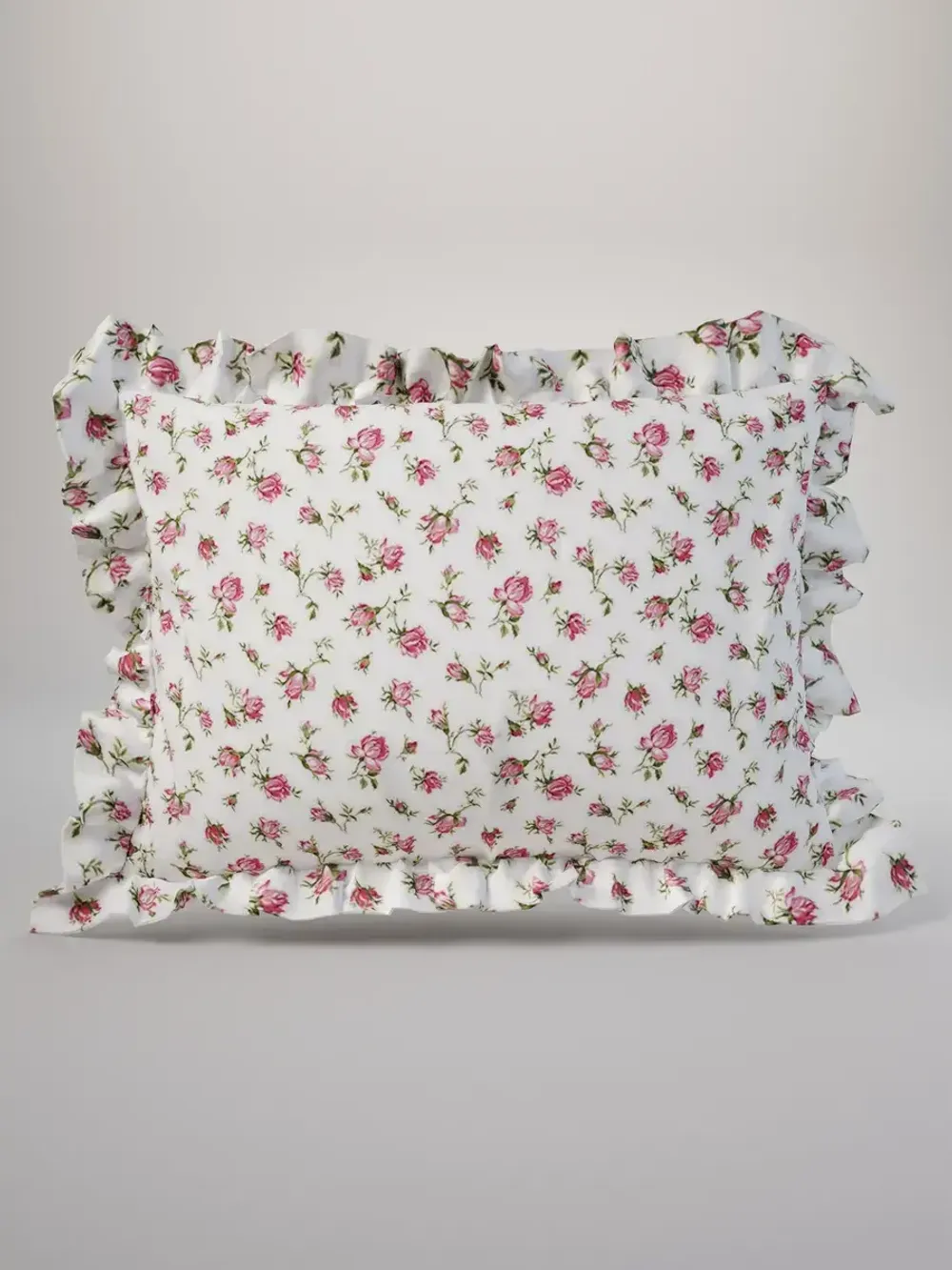 Декоративная наволочка с рюшами, оборками "Розовые бутоны" 50х70 см, 1 шт, без молнии