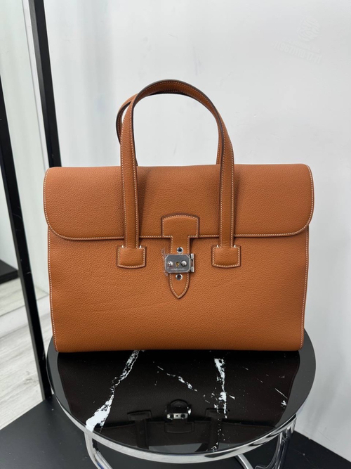 Портфель Hermes