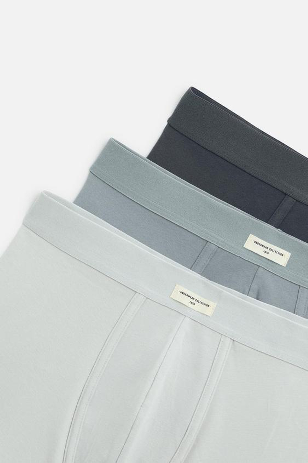 ZARA НАБОР ИЗ ТРЕХ ТРУСОВ-БОКСЕРОВ ИЗ МЯГКОЙ ТКАНИ, РАЗНЫЕ