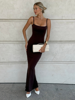 Платье обтягивающее на бретелях