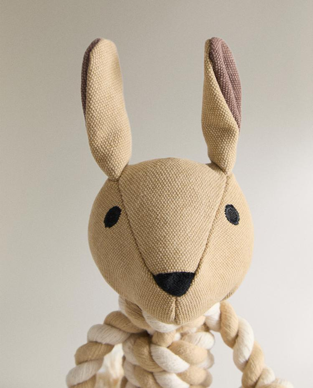 ZARA HOME ИГРУШКА ДЛЯ ДОМАШНИХ ЖИВОТНЫХ СО ШНУРКОМ В ФОРМЕ КРОЛИКА