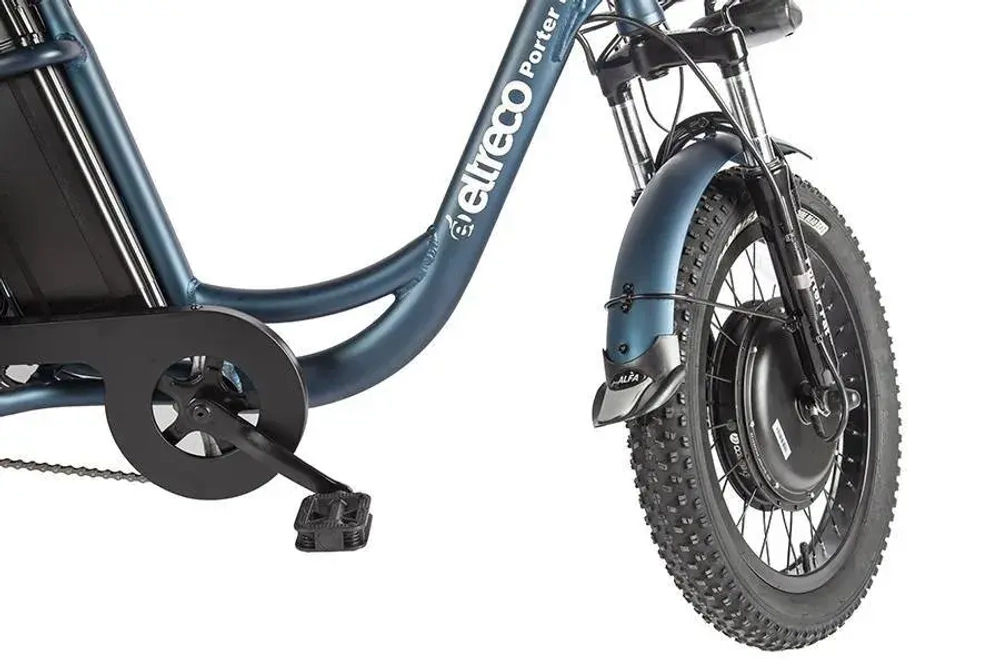 Электротрицикл Eltreco Porter Fat 700 с корзиной