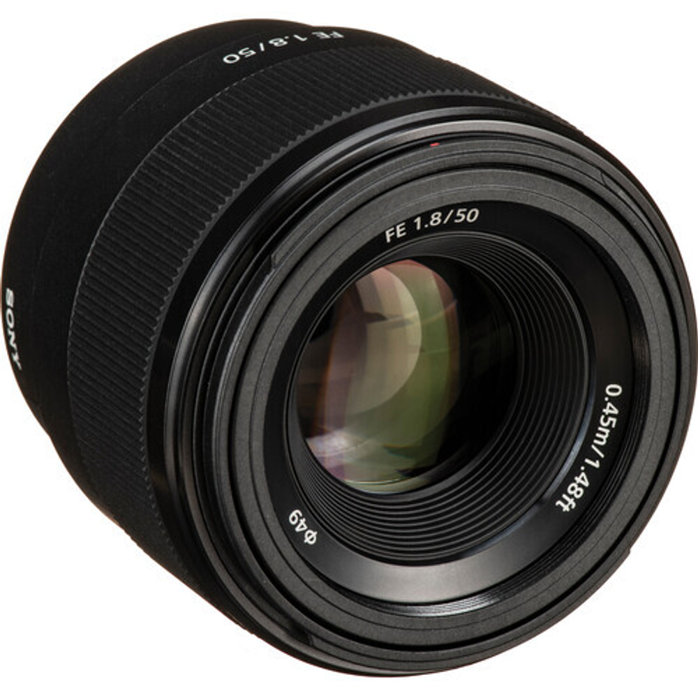 Объектив Sony FE 50 мм f/1.8