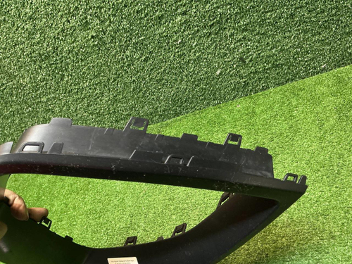 Накладка переднего бампера Audi Q8 (18-23) S-line