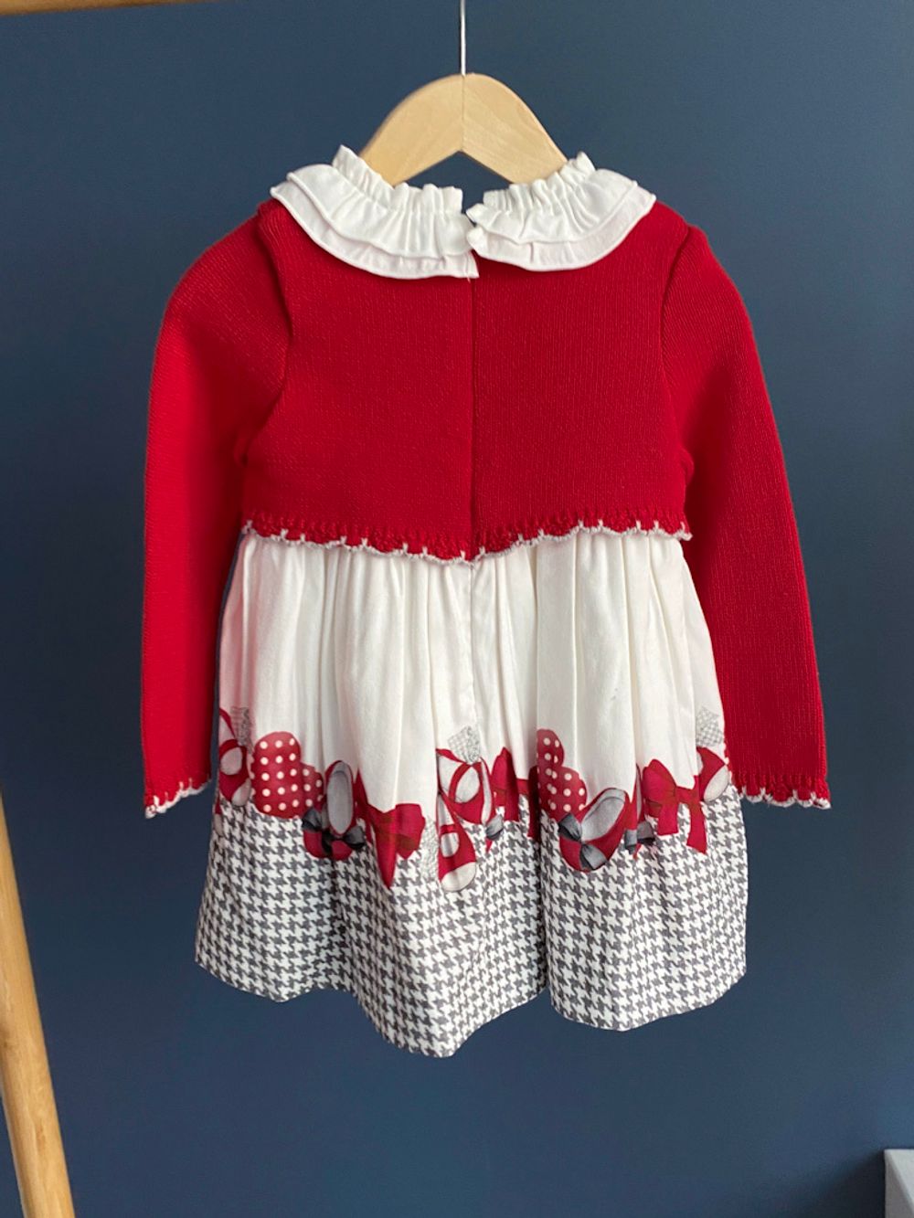 Новое платье Mayoral, 80